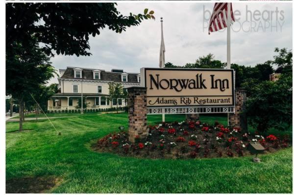 Norwalk Inn & Conference Center Exterior foto